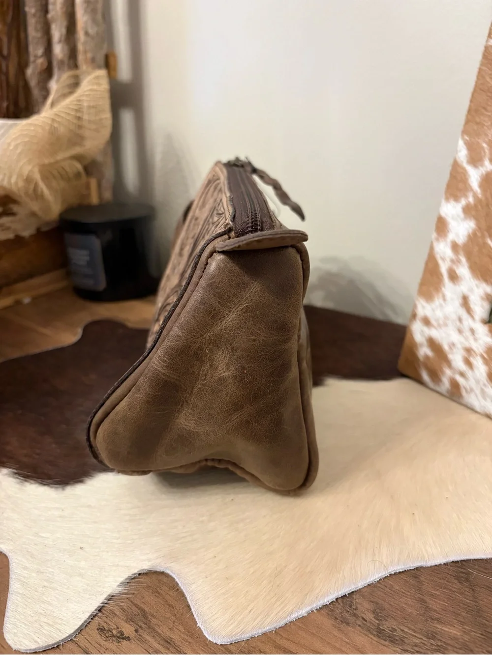Hand-Tooled Floral Leather Toiletry Bag in Brown